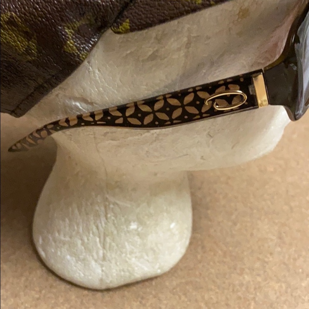 Oscar de la Renta Sunglasses - Picture 4 of 8